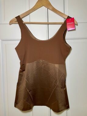 NWT SPANX Thinstincts Tank Large Chestnut Brown
